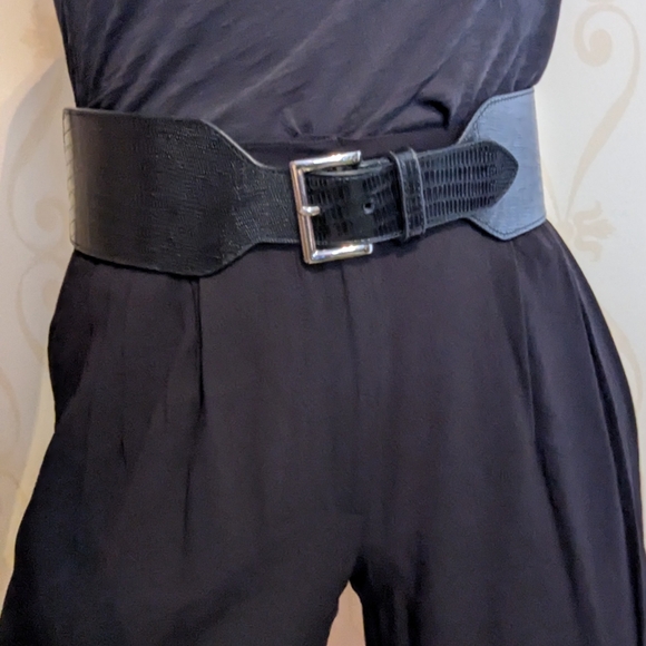 STREETS AHEAD black stretch belt leather M L